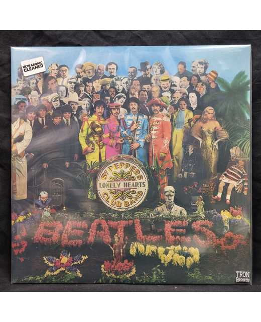 The Beatles - Sgt Peppers Lonely Harts Club Band